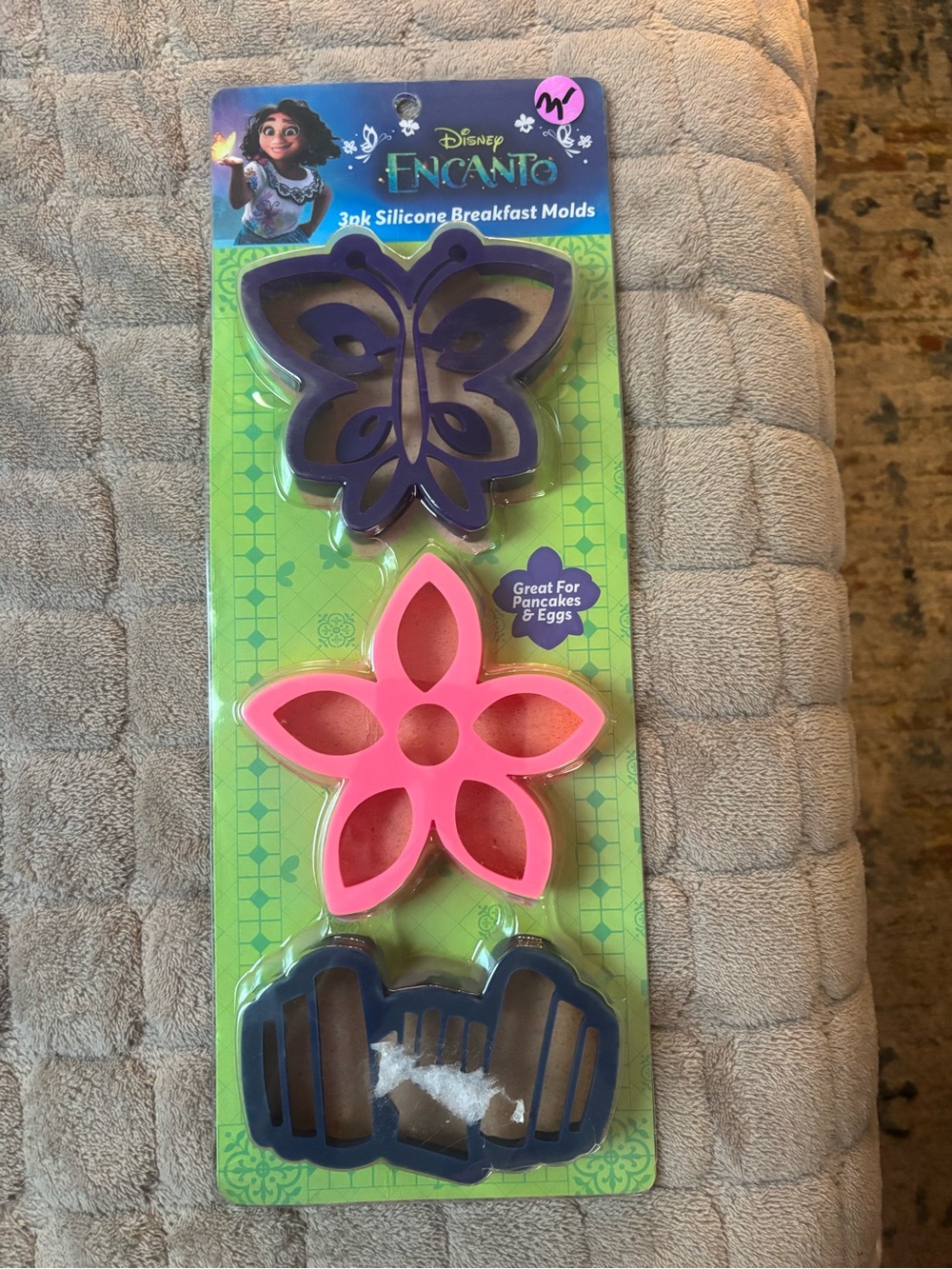 Disney Encanto Silicone Breakfast Molds - Purple & Pink Set